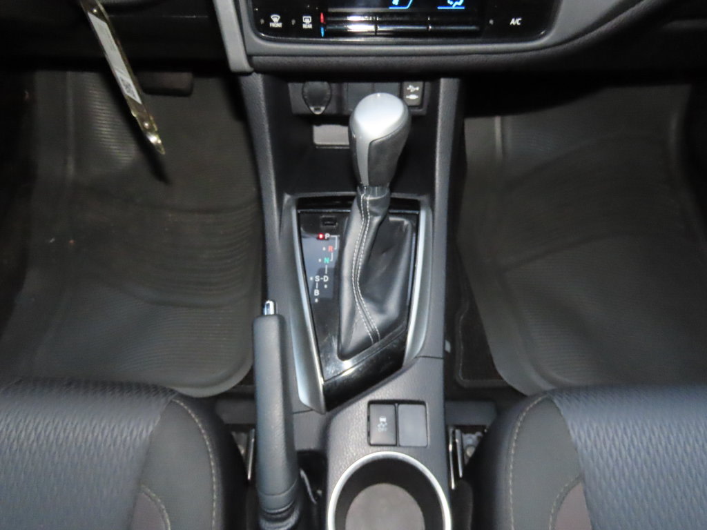 Thumbnail: 2017 Toyota Corolla - 16