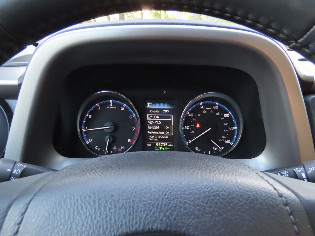 Thumbnail: 2017 Toyota RAV4 - 16