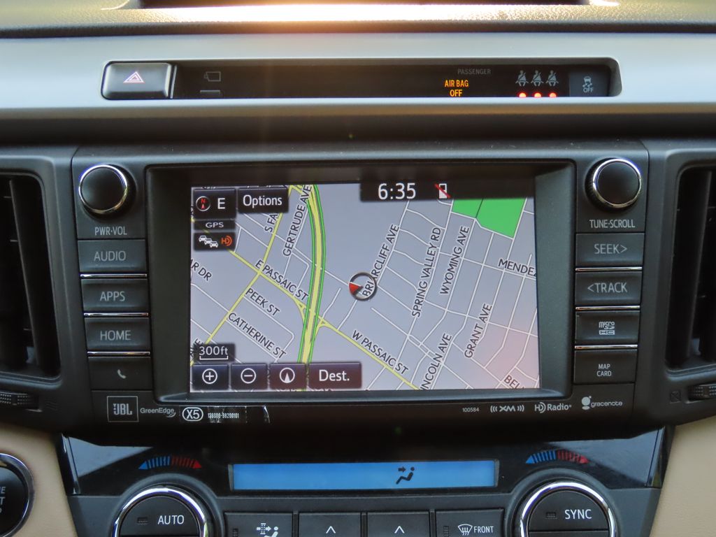 Thumbnail: 2017 Toyota RAV4 - 24