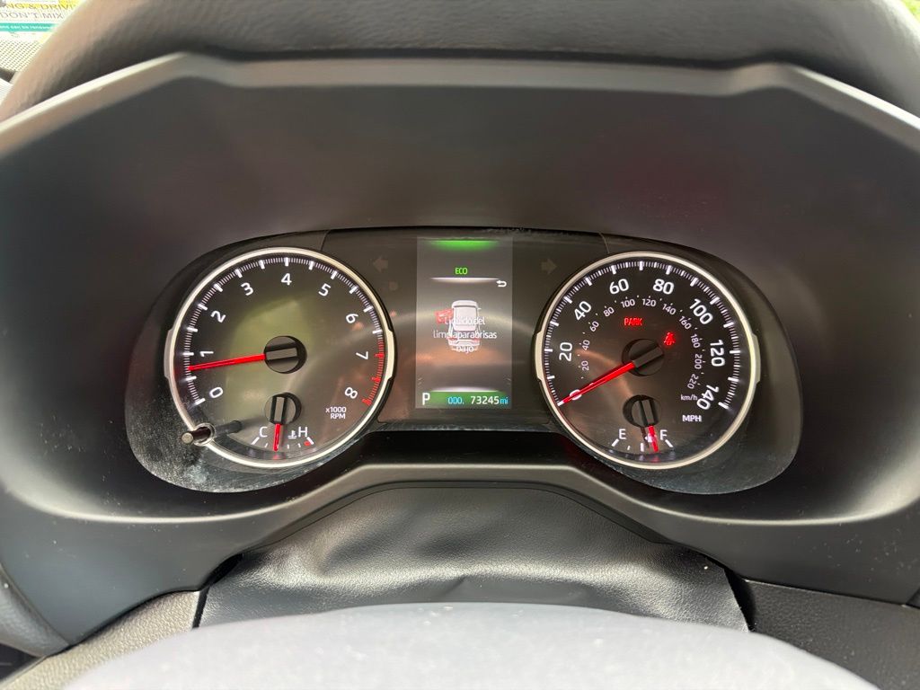 Thumbnail: 2021 Toyota RAV4 - 9