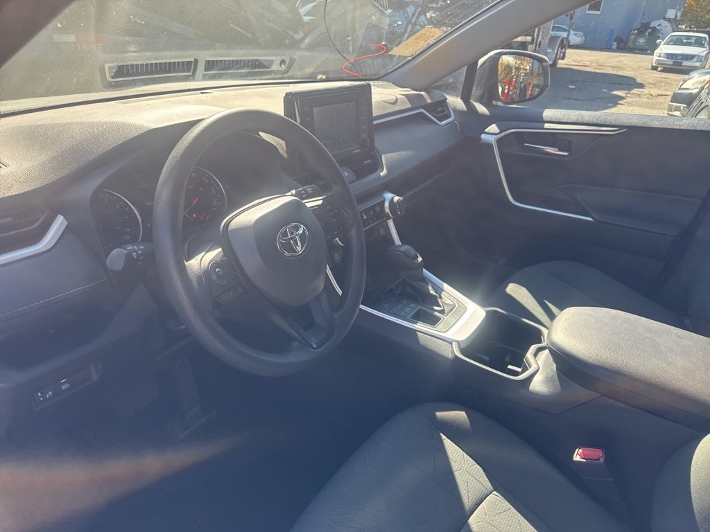 Thumbnail: 2022 Toyota RAV4 - 5