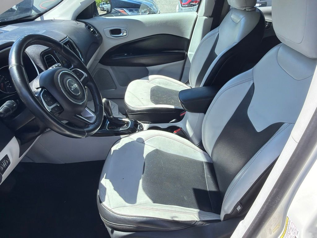 Thumbnail: 2020 Jeep Compass - 7
