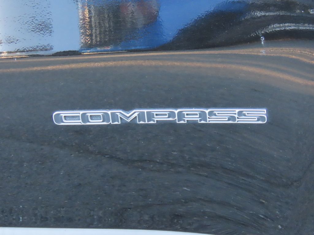 Thumbnail: 2020 Jeep Compass - 7