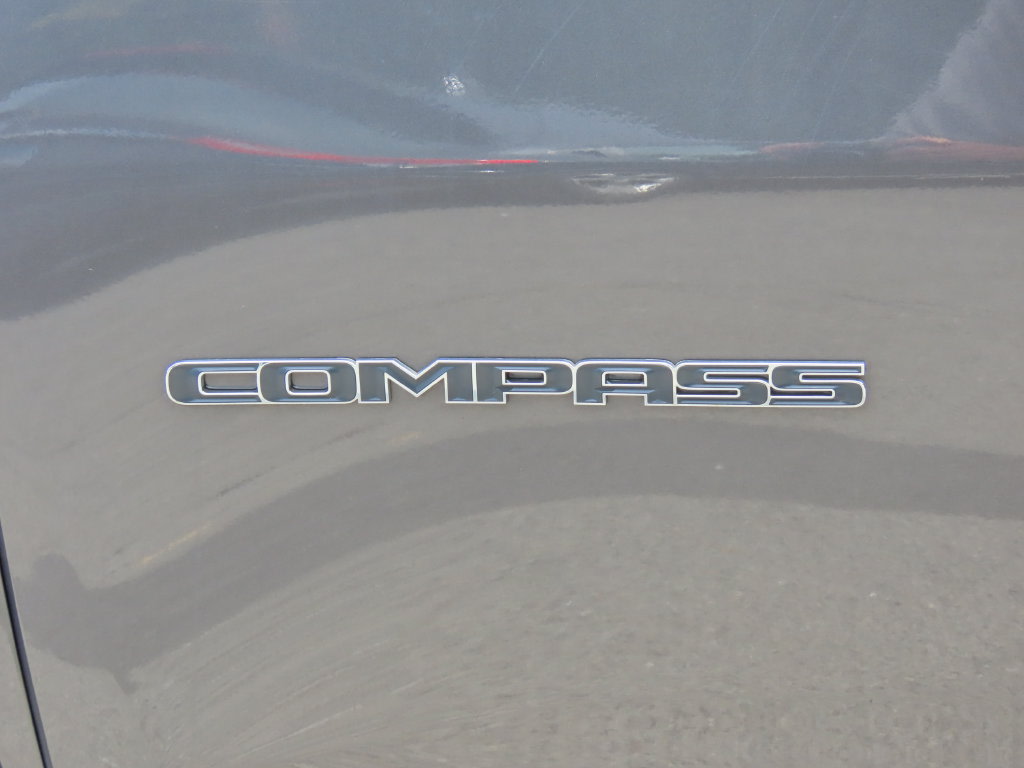Thumbnail: 2019 Jeep Compass - 20