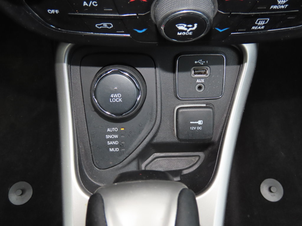 Thumbnail: 2019 Jeep Compass - 26
