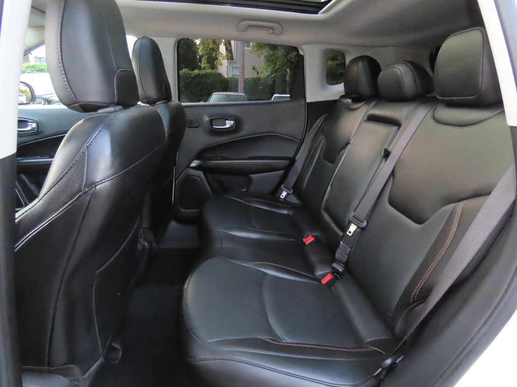 Thumbnail: 2021 Jeep Compass - 13