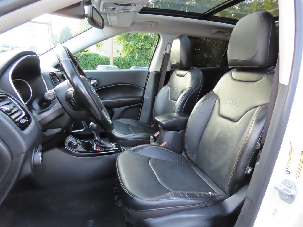 Thumbnail: 2021 Jeep Compass - 12