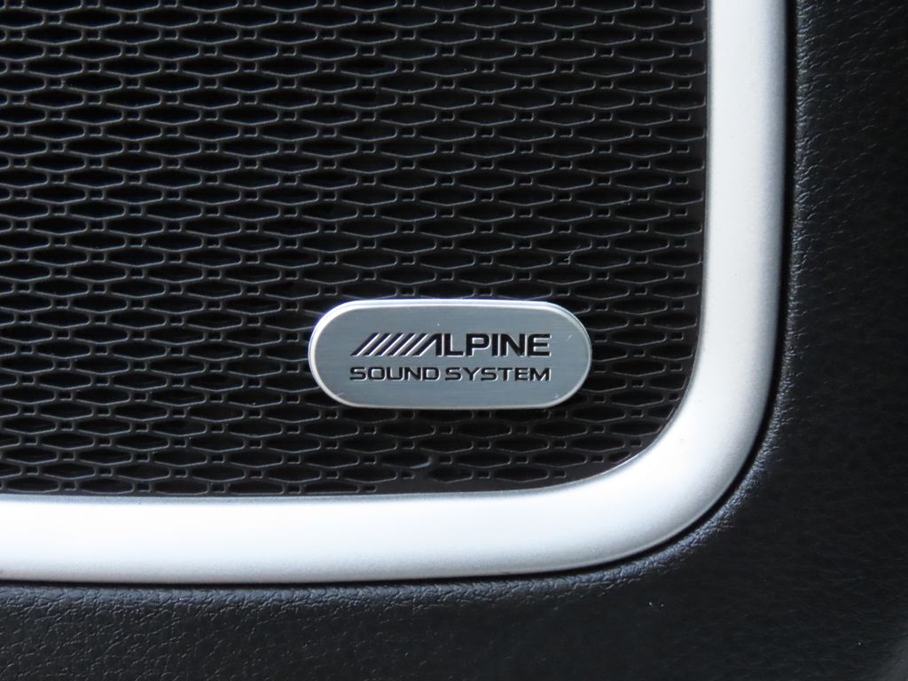 Thumbnail: 2021 Jeep Compass - 20