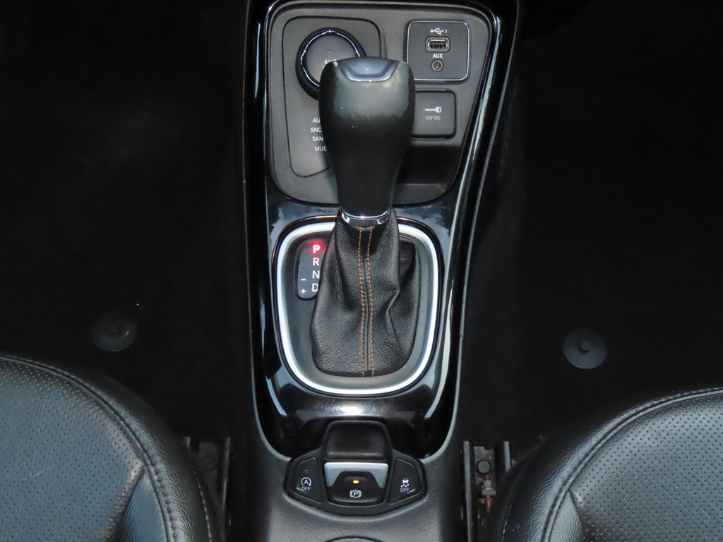 Thumbnail: 2021 Jeep Compass - 31