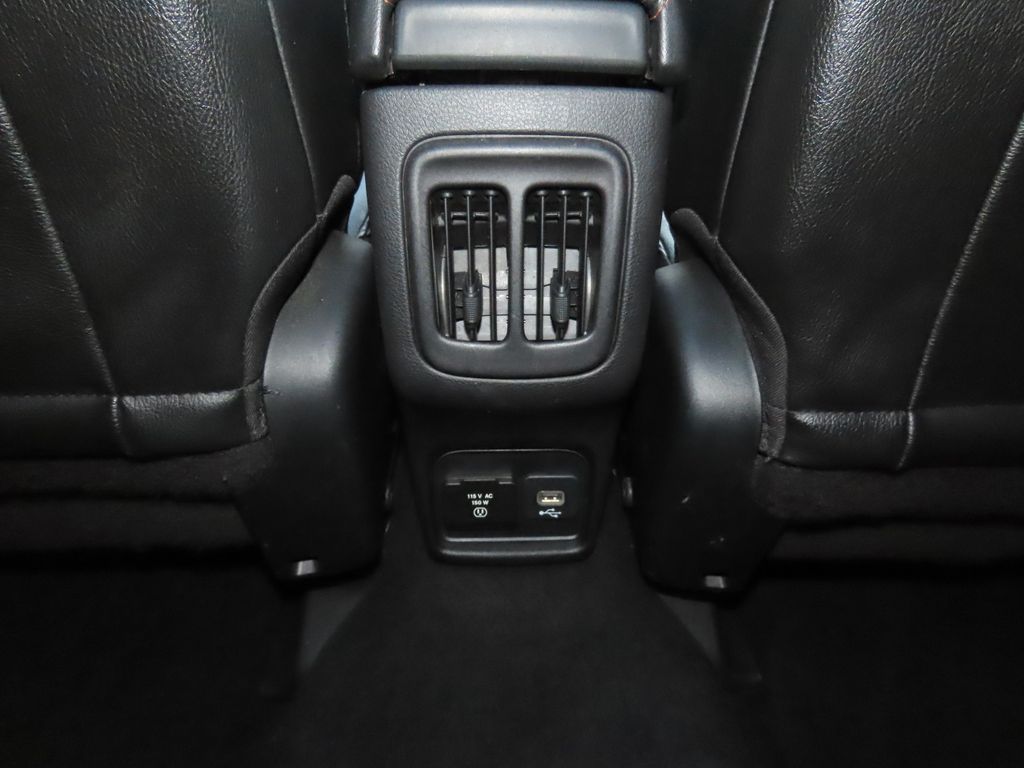 Thumbnail: 2021 Jeep Compass - 32