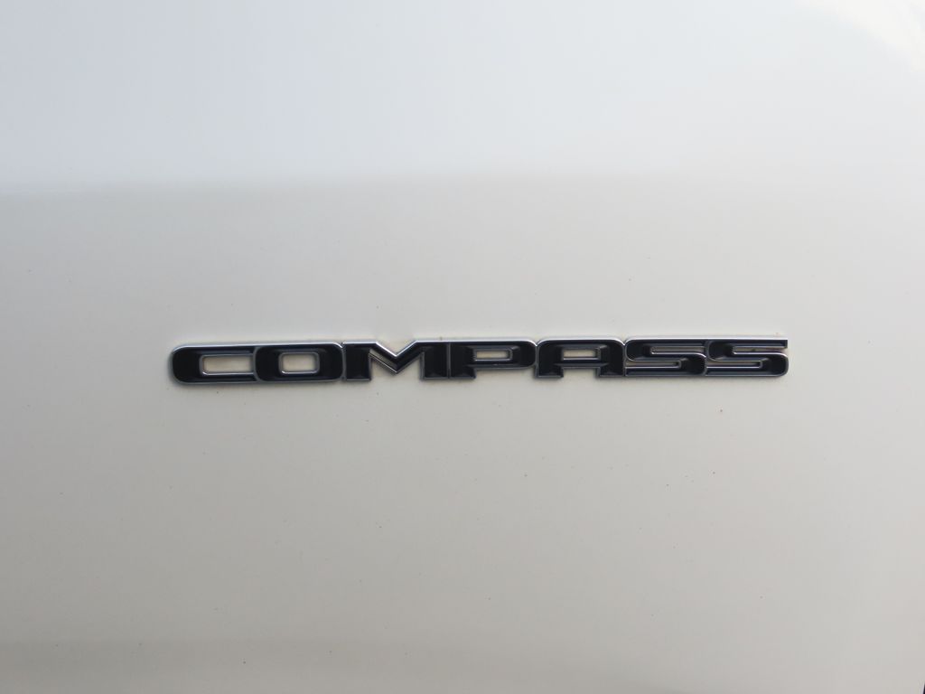 Thumbnail: 2021 Jeep Compass - 7