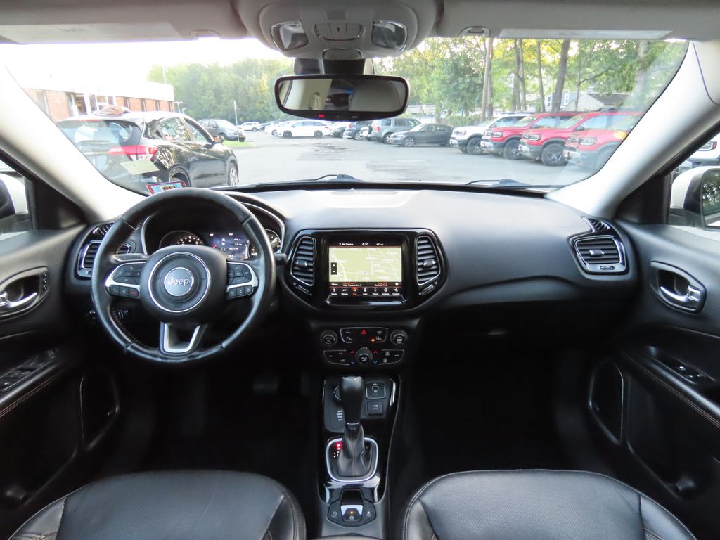 Thumbnail: 2021 Jeep Compass - 10