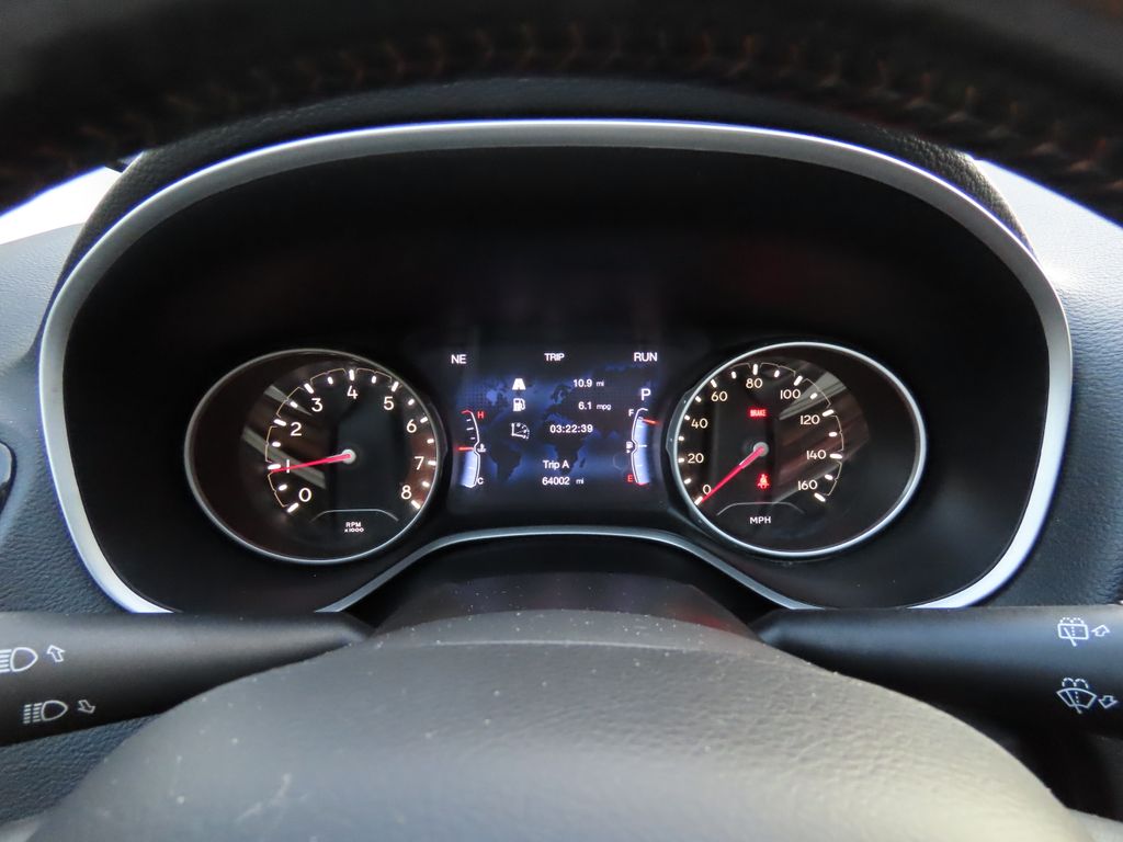 Thumbnail: 2021 Jeep Compass - 17