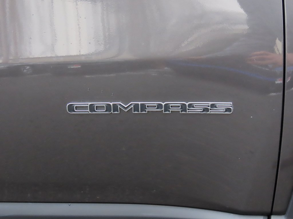 2022 Jeep Compass Limited 7