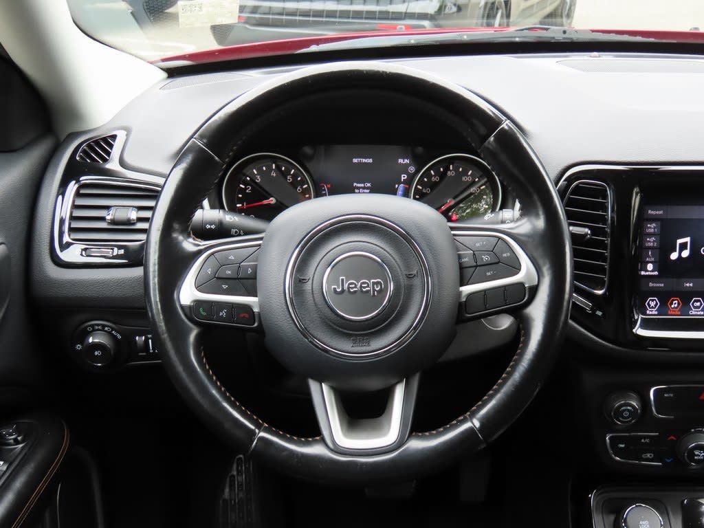 Thumbnail: 2019 Jeep Compass - 10