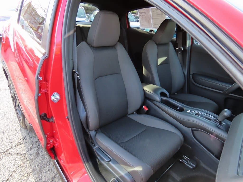 2022 Honda HR-V Sport 23