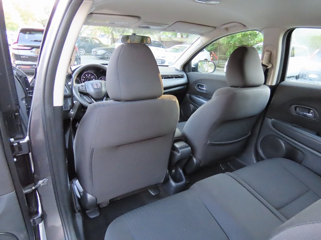 Thumbnail: 2018 Honda HR-V - 21