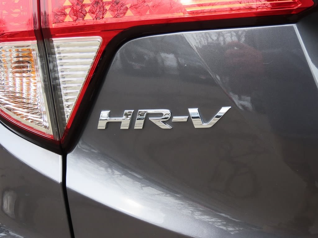 2022 Honda HR-V LX 7