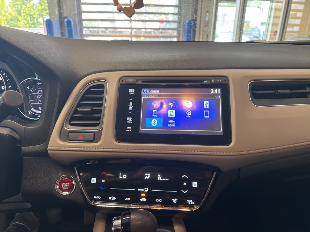 Thumbnail: 2016 Honda HR-V - 6