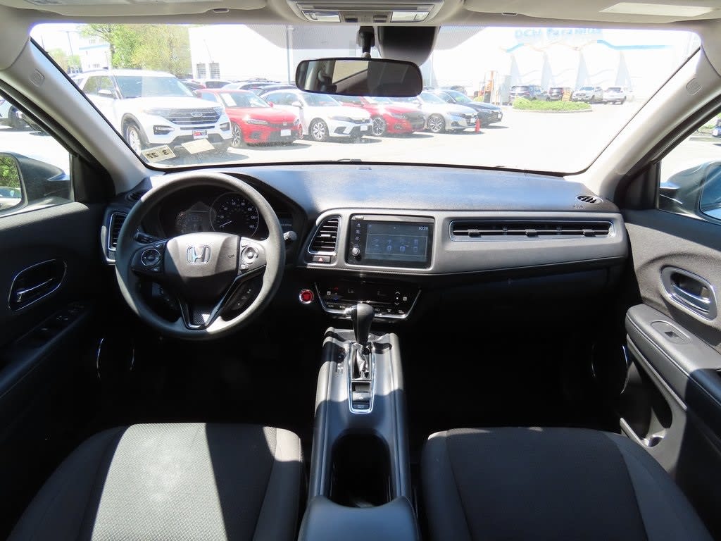 2022 Honda HR-V EX 2