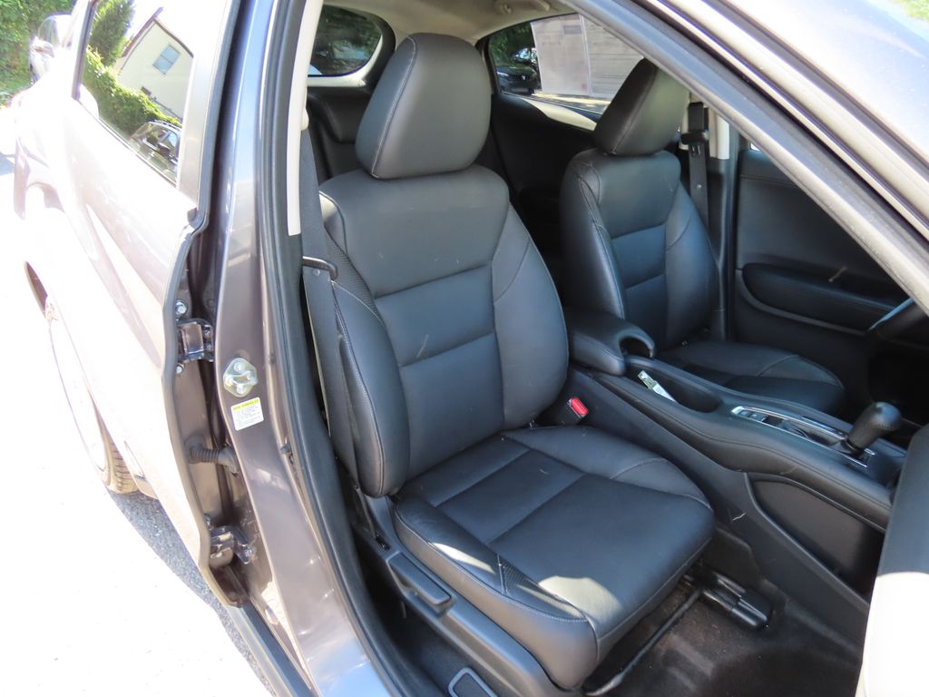 Thumbnail: 2016 Honda HR-V - 21
