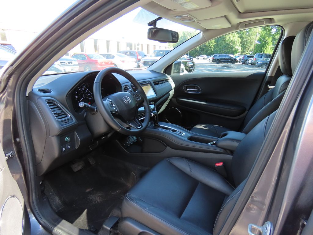Thumbnail: 2016 Honda HR-V - 10
