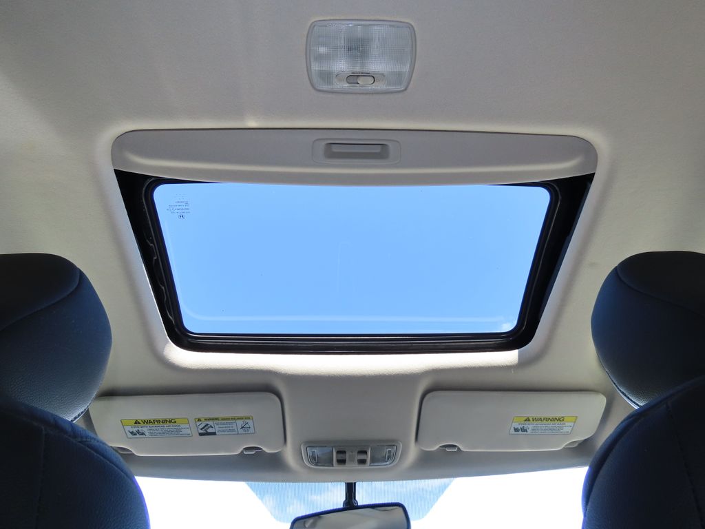 Thumbnail: 2016 Honda HR-V - 23