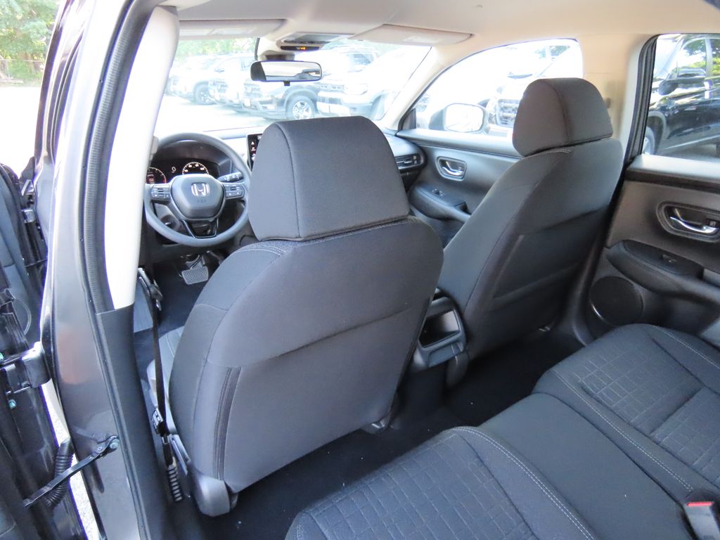 Thumbnail: 2027 Honda HR-V - 20