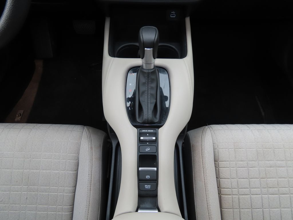Thumbnail: 2024 Honda HR-V - 14