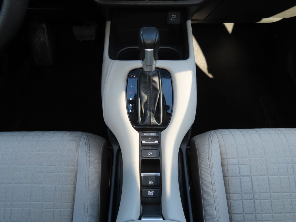 Thumbnail: 2024 Honda HR-V - 15
