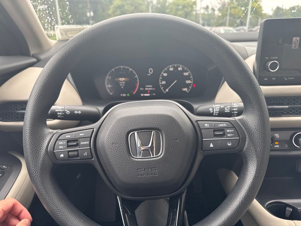 Thumbnail: 2024 Honda HR-V - 2