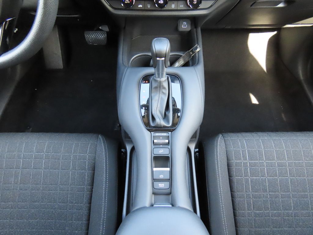 Thumbnail: 2023 Honda HR-V - 15