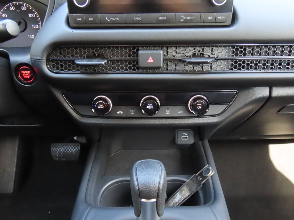 Thumbnail: 2023 Honda HR-V - 23