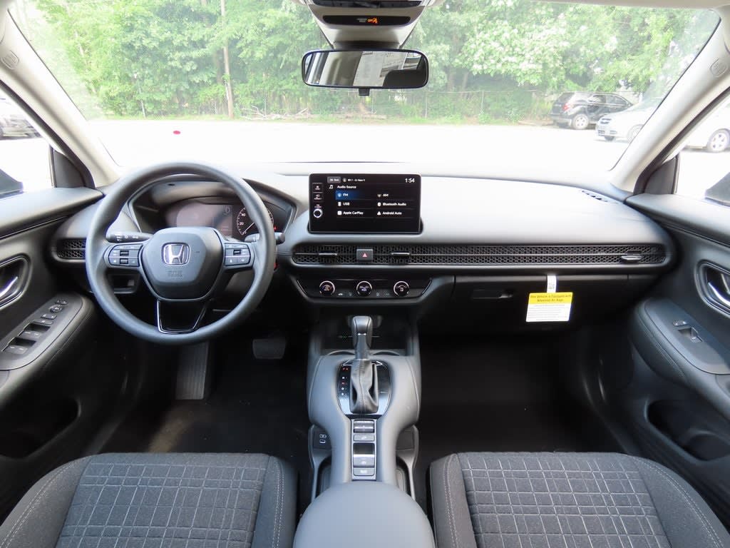 Thumbnail: 2026 Honda HR-V - 2