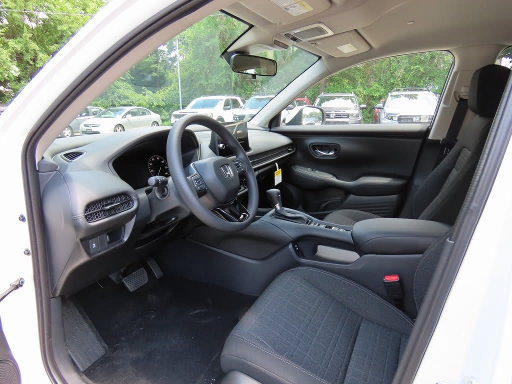 Thumbnail: 2026 Honda HR-V - 11