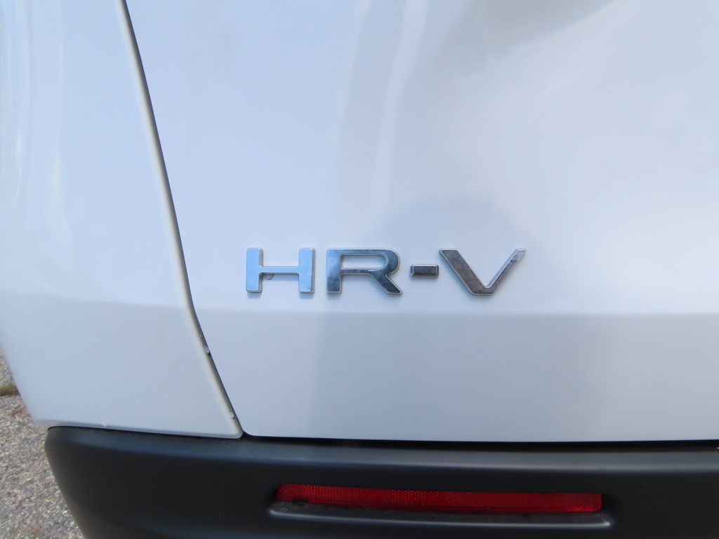Thumbnail: 2027 Honda HR-V - 7