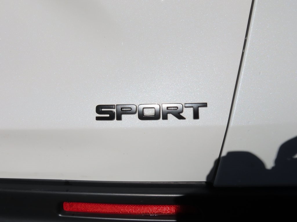 Thumbnail: 2025 Honda HR-V - 21