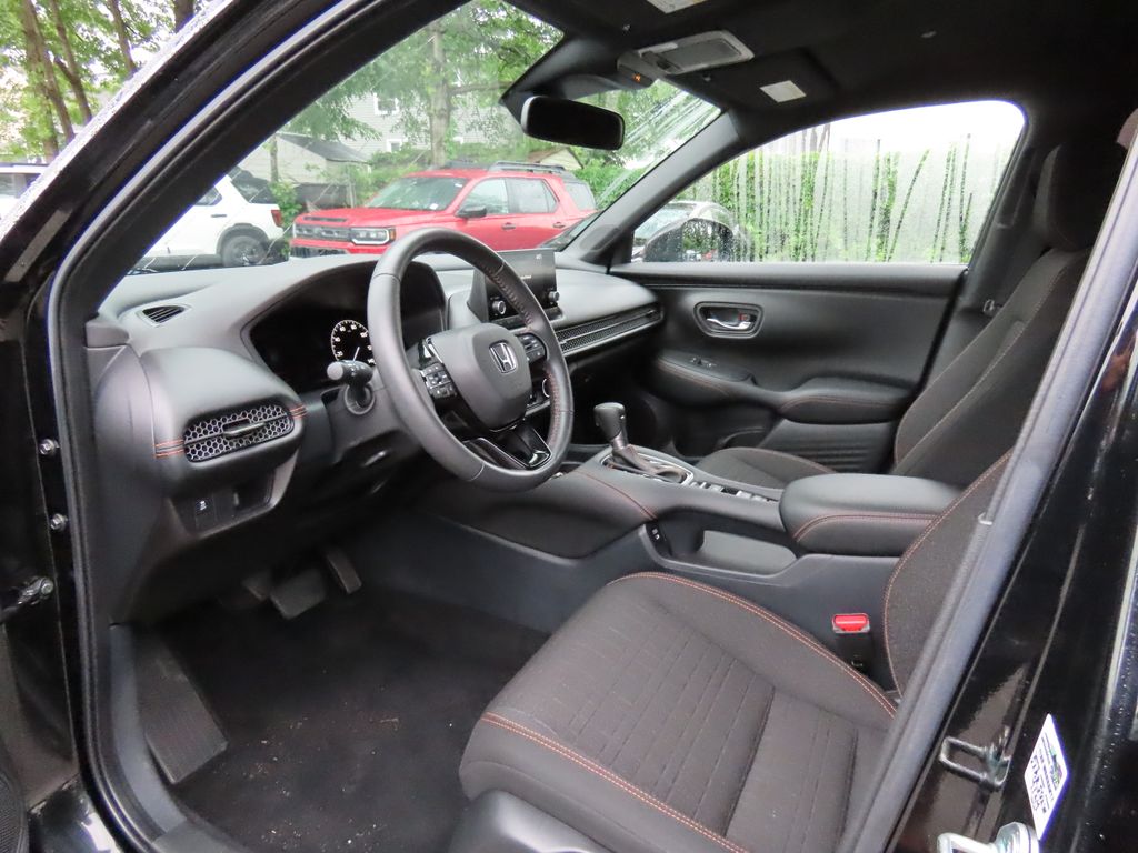Thumbnail: 2024 Honda HR-V - 10
