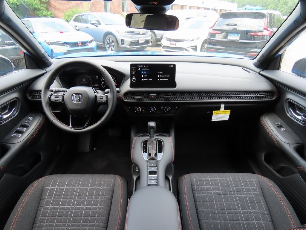 Thumbnail: 2026 Honda HR-V - 2