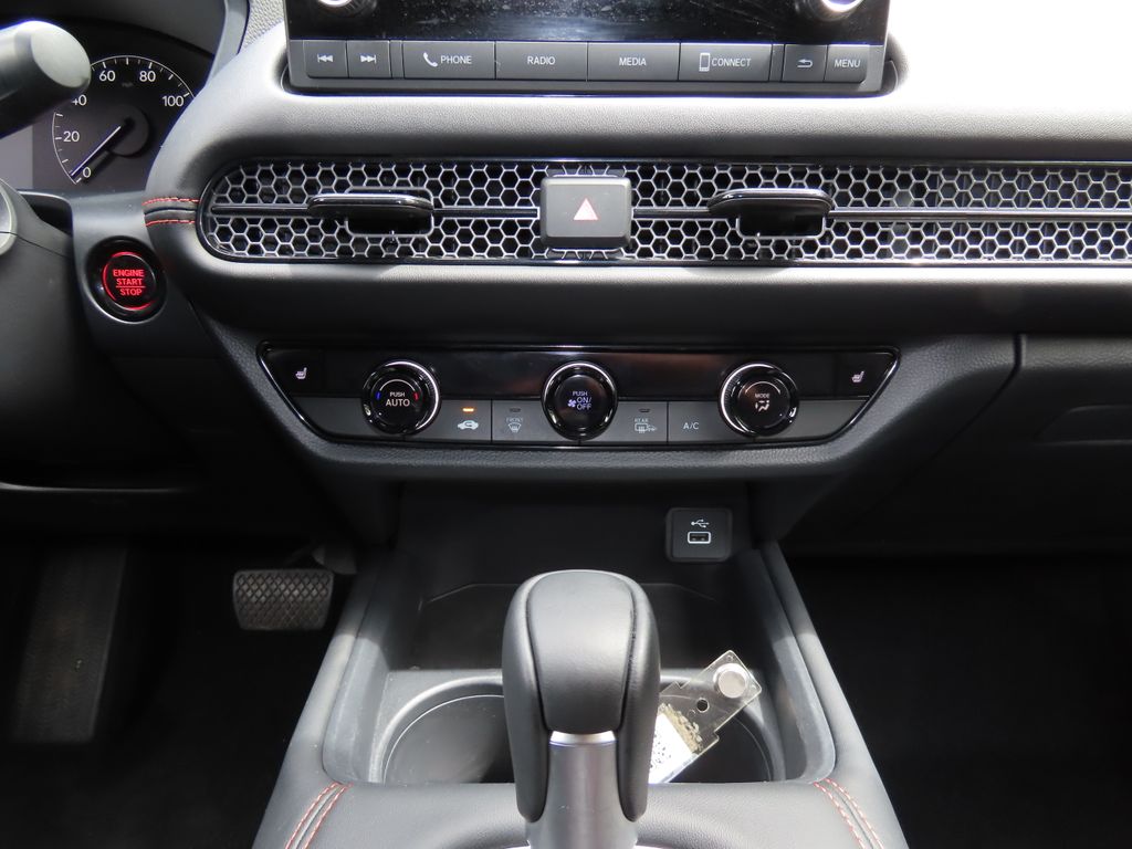 Thumbnail: 2024 Honda HR-V - 14