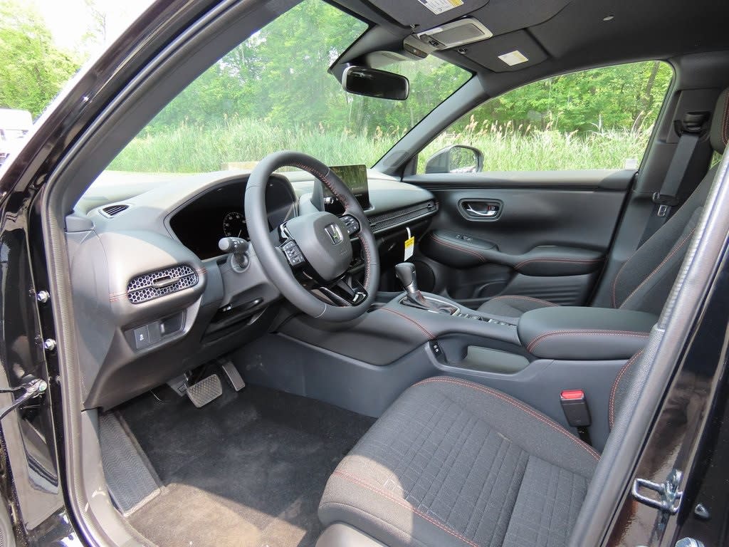 Thumbnail: 2026 Honda HR-V - 11