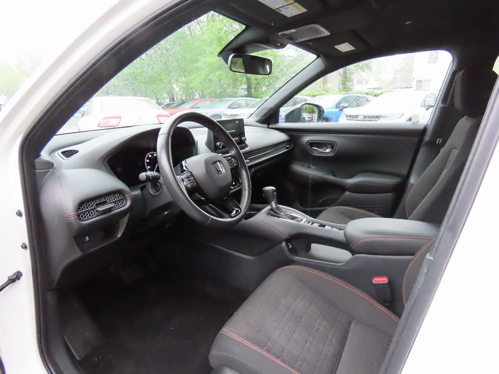 2023 Honda HR-V Sport 2