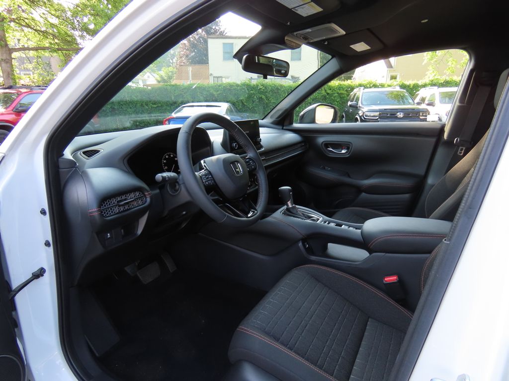 Thumbnail: 2023 Honda HR-V - 2