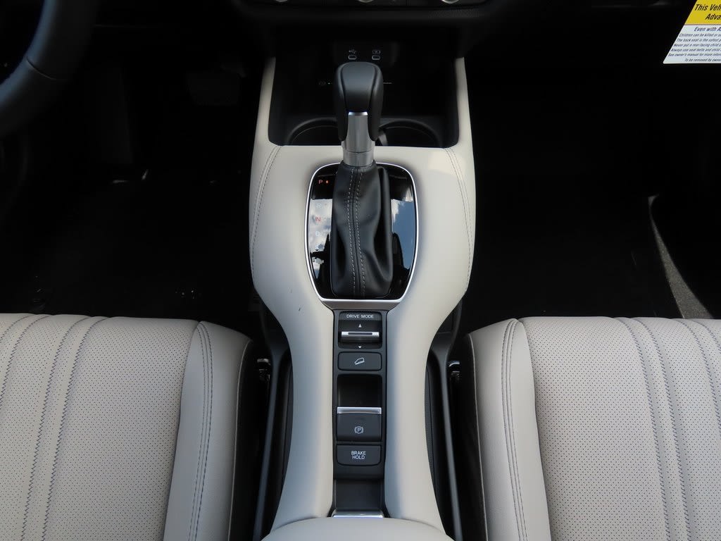 Thumbnail: 2026 Honda HR-V - 17