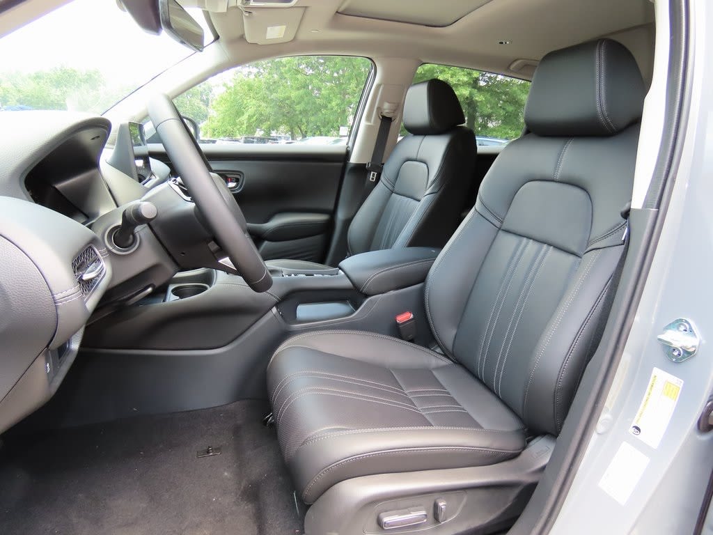 Thumbnail: 2026 Honda HR-V - 11