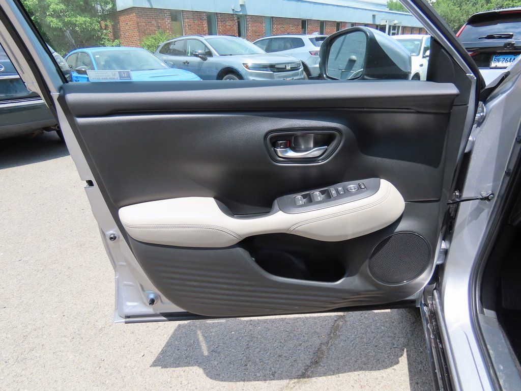 Thumbnail: 2026 Honda HR-V - 21