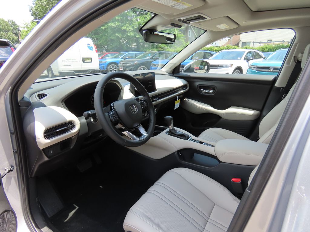 Thumbnail: 2027 Honda HR-V - 2