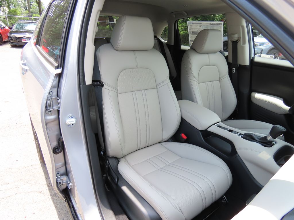 Thumbnail: 2027 Honda HR-V - 11