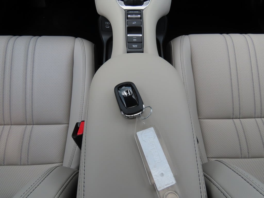 Thumbnail: 2026 Honda HR-V - 23