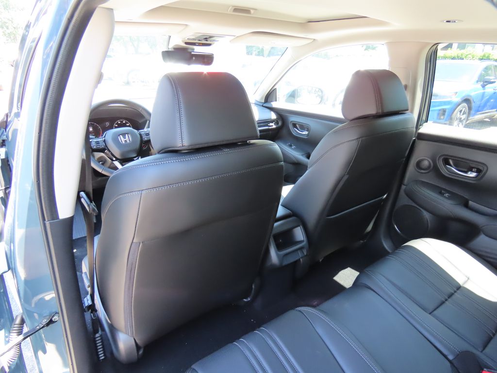 Thumbnail: 2027 Honda HR-V - 19